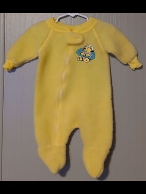 Winnie The Pooh Vintage 0-6 Months Pajama